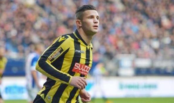 挥征服众多 挥征服众多